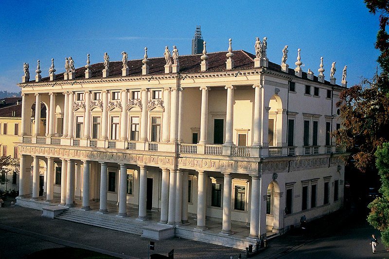 IT_Vicenza_PalazzoChiericati.jpg