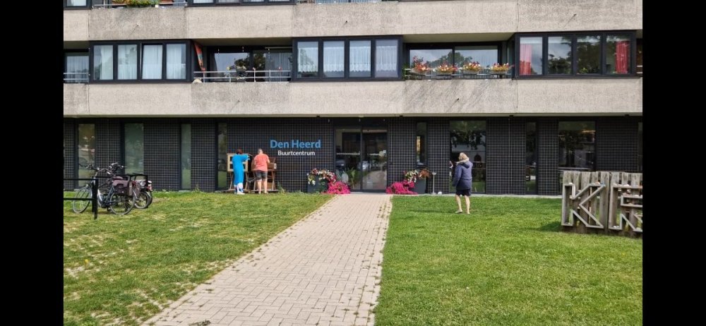 Power of community_4 P03-P04.jpg